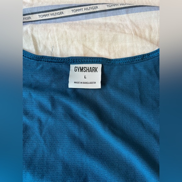 Gymshark men’s tank top size L. grey and black design. - Picture 2 of 2